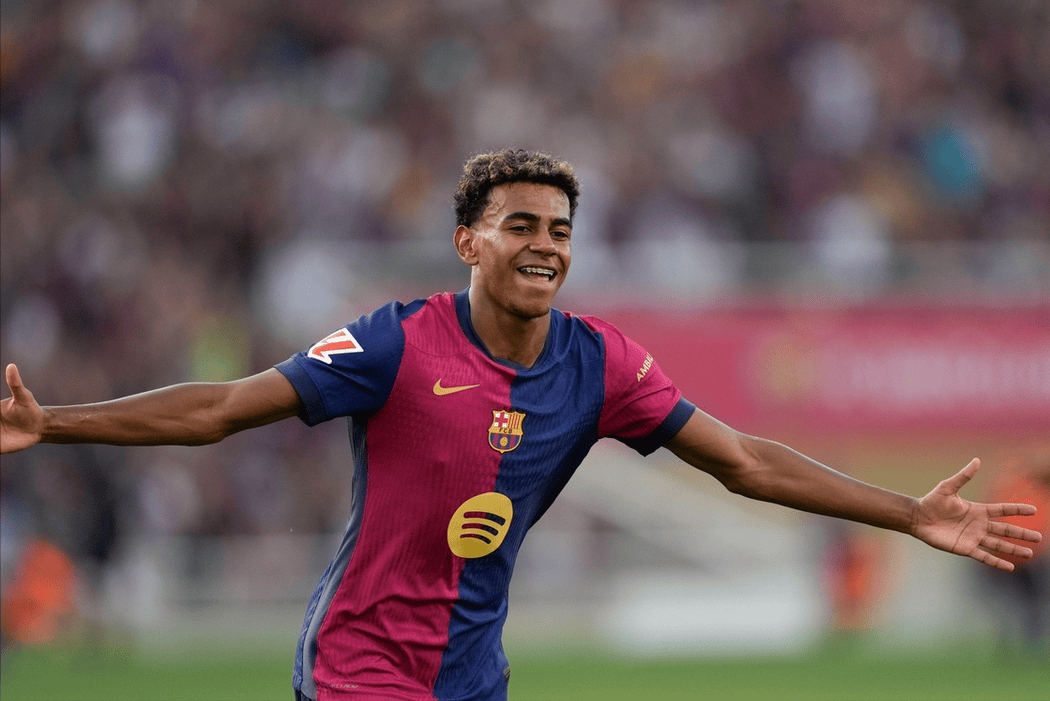 杜兰特关键三分点燃全场